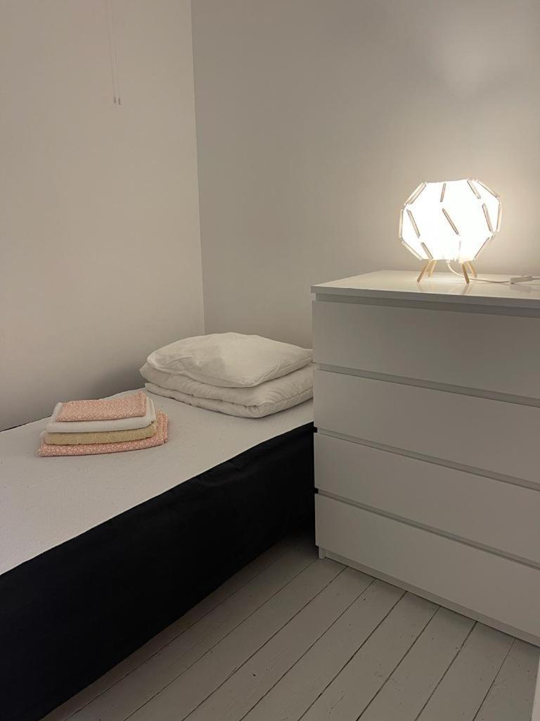 Oerebro City Hostel Екстериор снимка