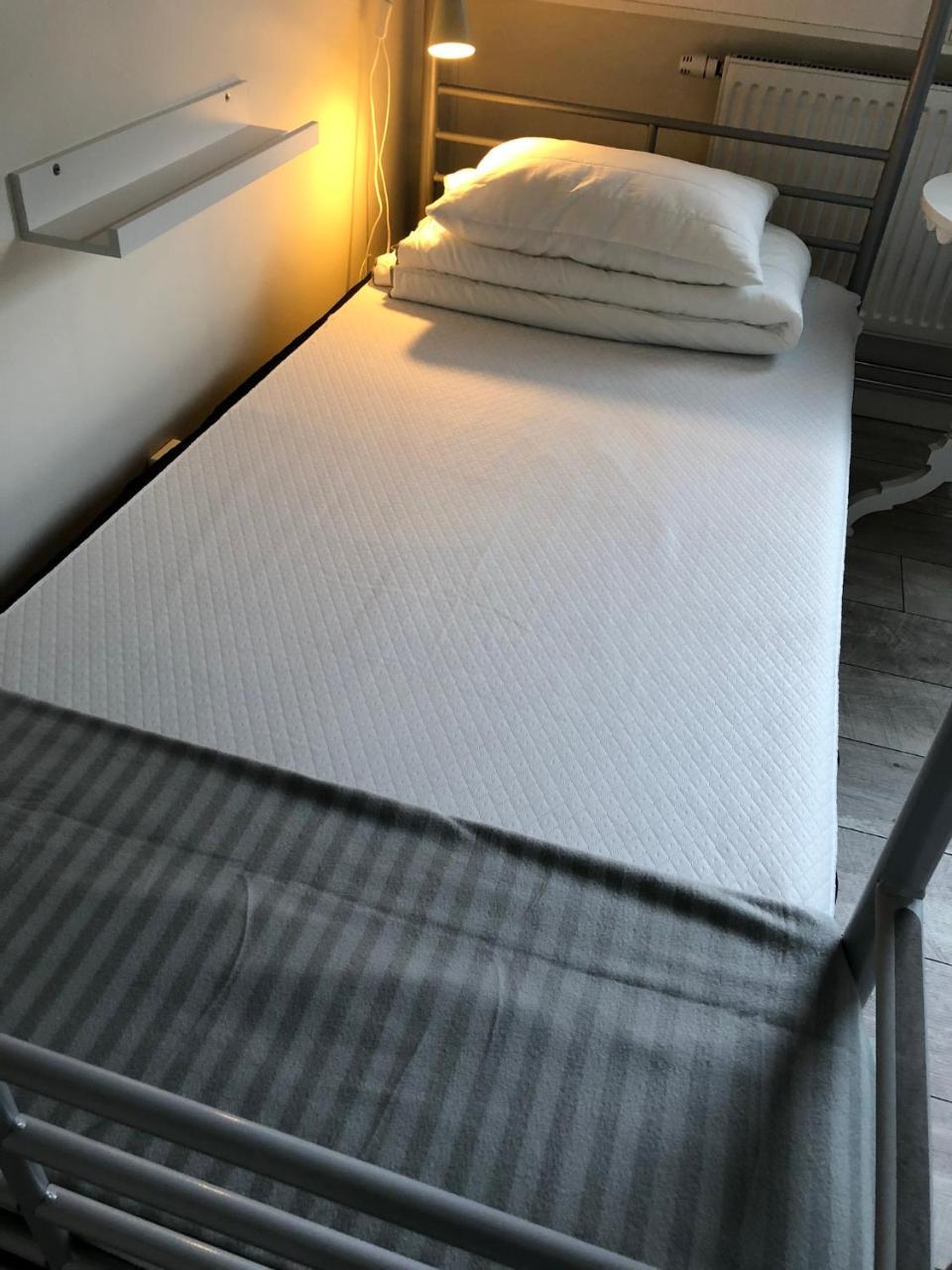 Oerebro City Hostel Екстериор снимка