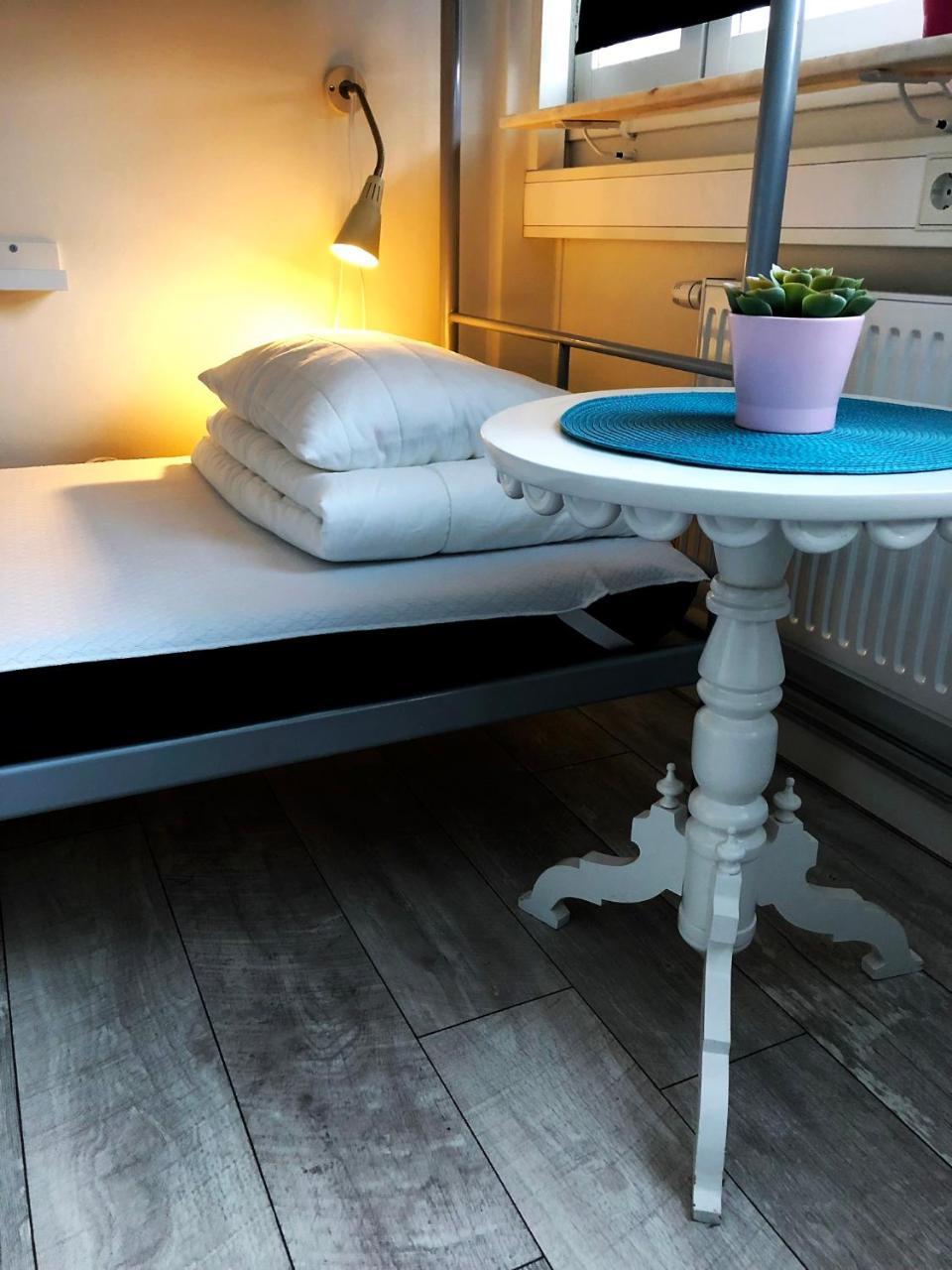 Oerebro City Hostel Екстериор снимка
