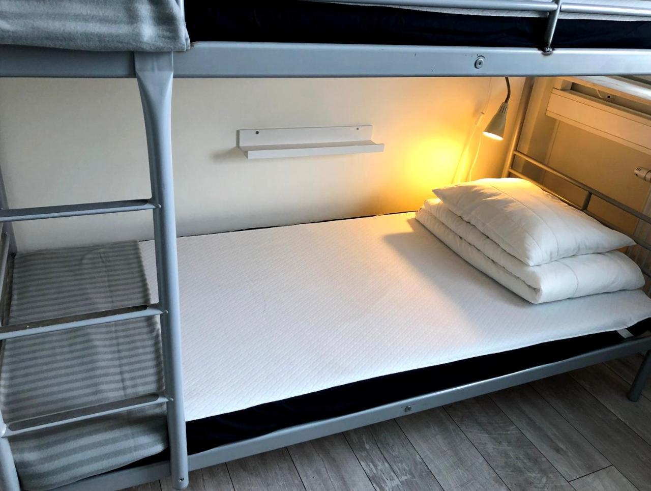Oerebro City Hostel Екстериор снимка